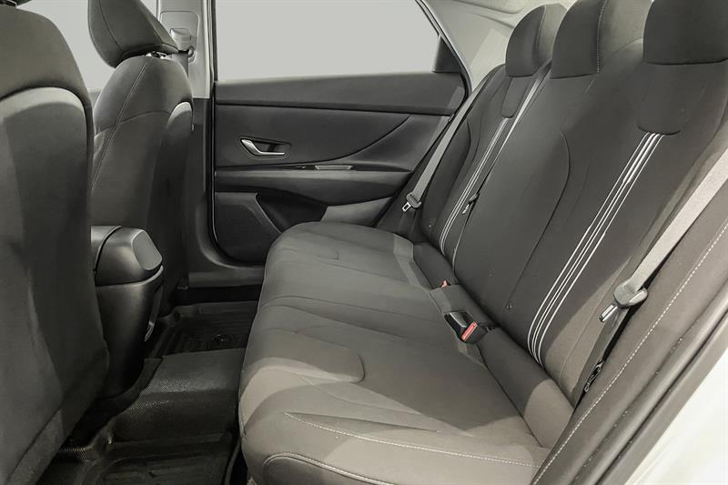 hyundai Elantra 2025 - 24