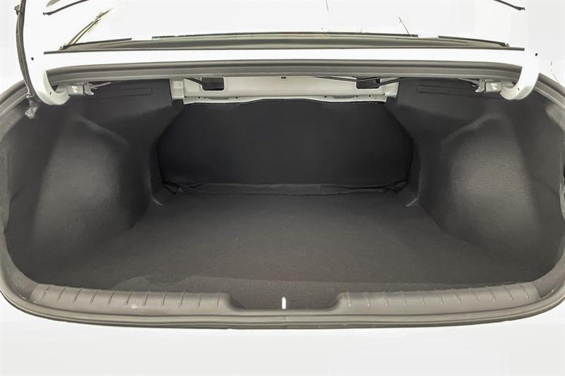 hyundai Elantra 2025 - 25