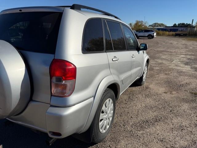 toyota RAV4 2001 - 5