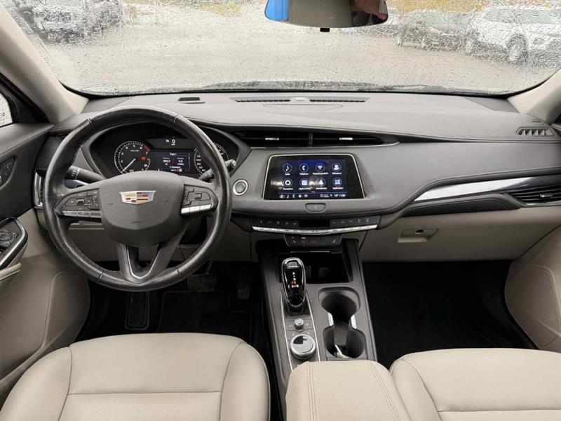 cadillac XT4 2023 - 13