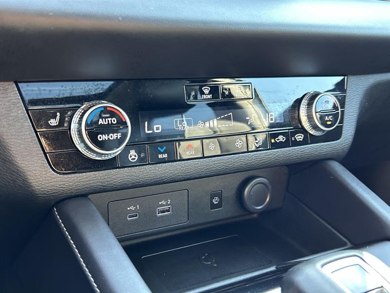 mitsubishi Outlander 2024 - 27