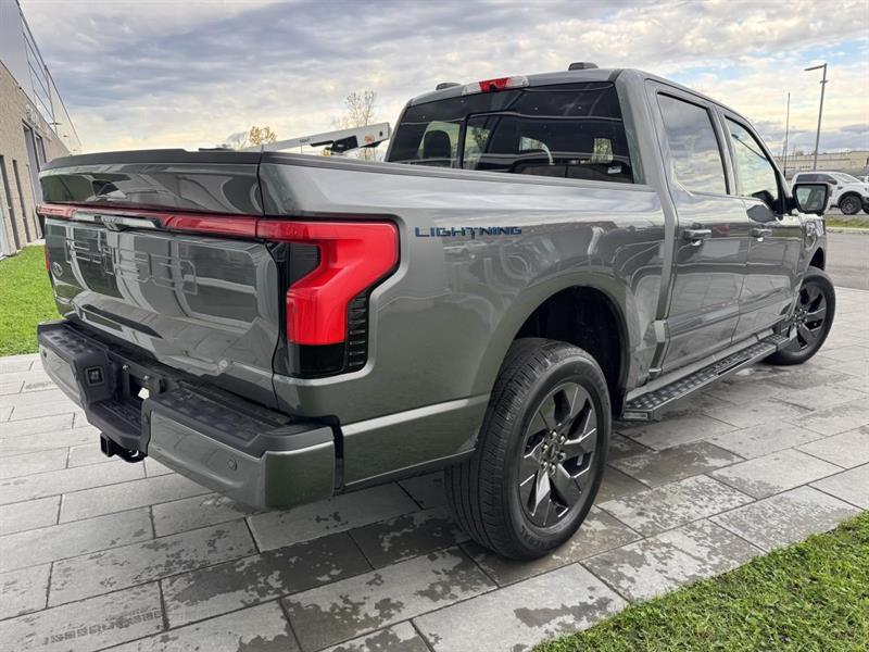 ford F-150 Lightning 2022 - 4