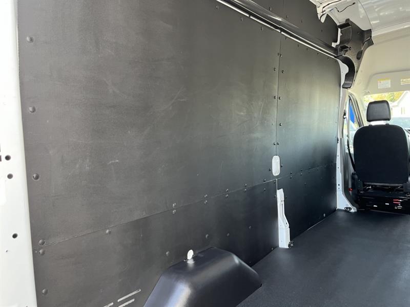 ford Transit fourgon utilitaire 2024 - 12