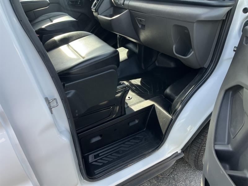 ford Transit fourgon utilitaire 2024 - 26