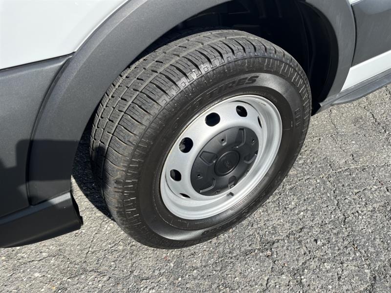 ford Transit fourgon utilitaire 2024 - 35