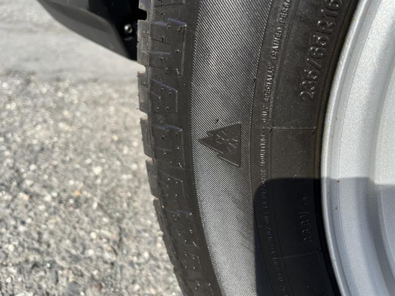 ford Transit fourgon utilitaire 2024 - 36