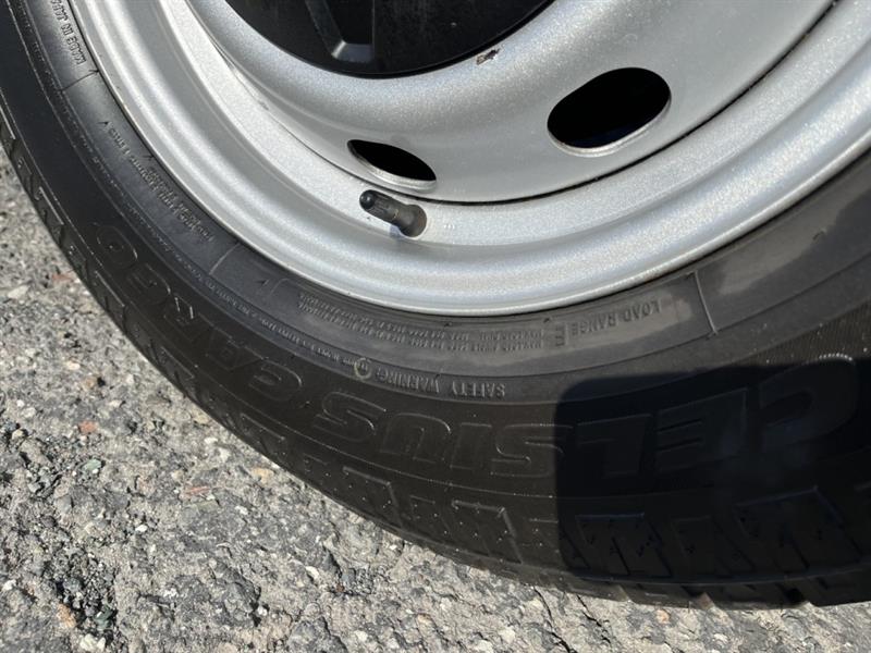 ford Transit fourgon utilitaire 2024 - 38