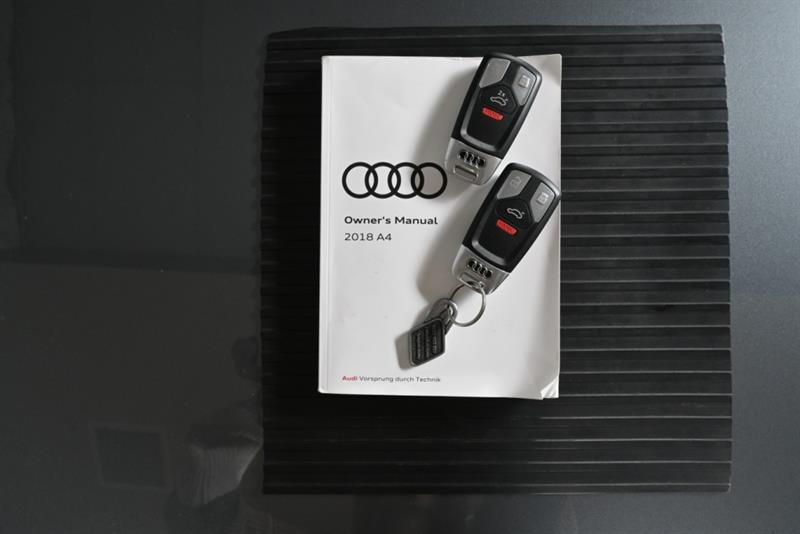 audi berline A4 2018 - 14