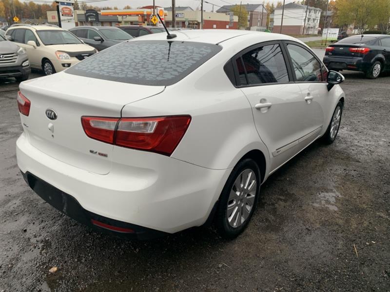 kia Rio 2013 - 3
