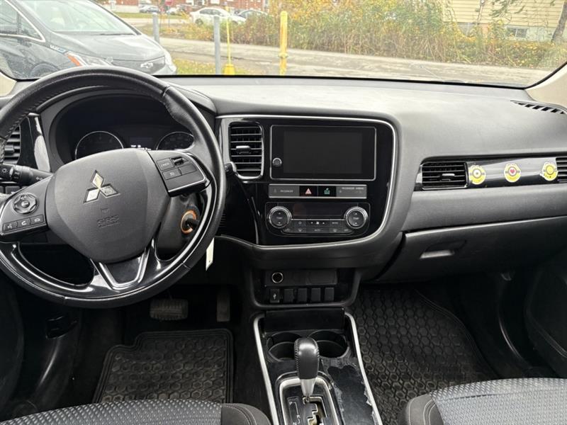 mitsubishi Outlander 2019 - 9