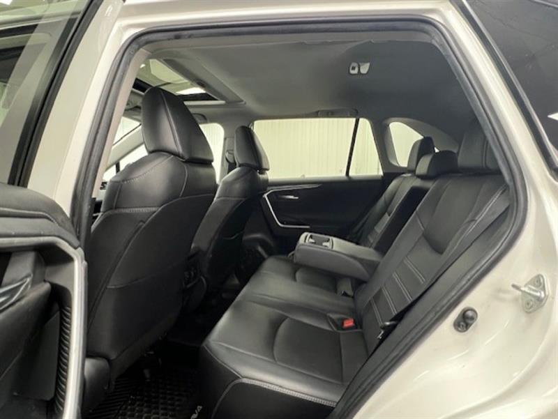 toyota RAV4 2021 - 34