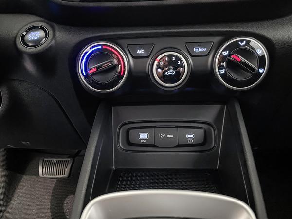 hyundai Venue 2025 - 21