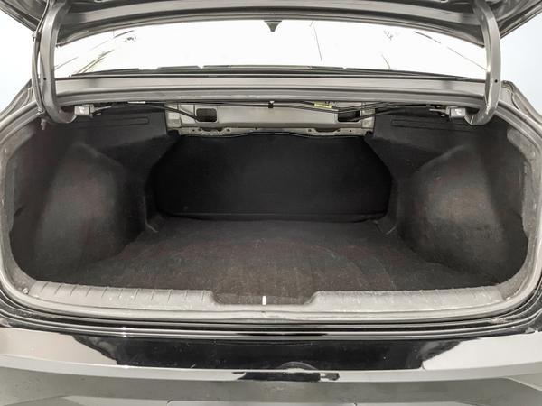 hyundai Elantra 2023 - 25