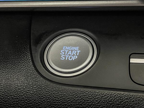 hyundai Elantra 2023 - 17