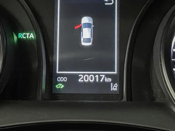 toyota Camry 2023 - 16