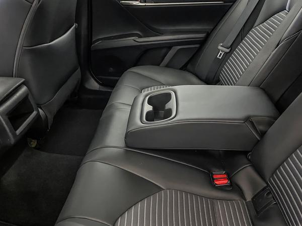 toyota Camry 2023 - 27