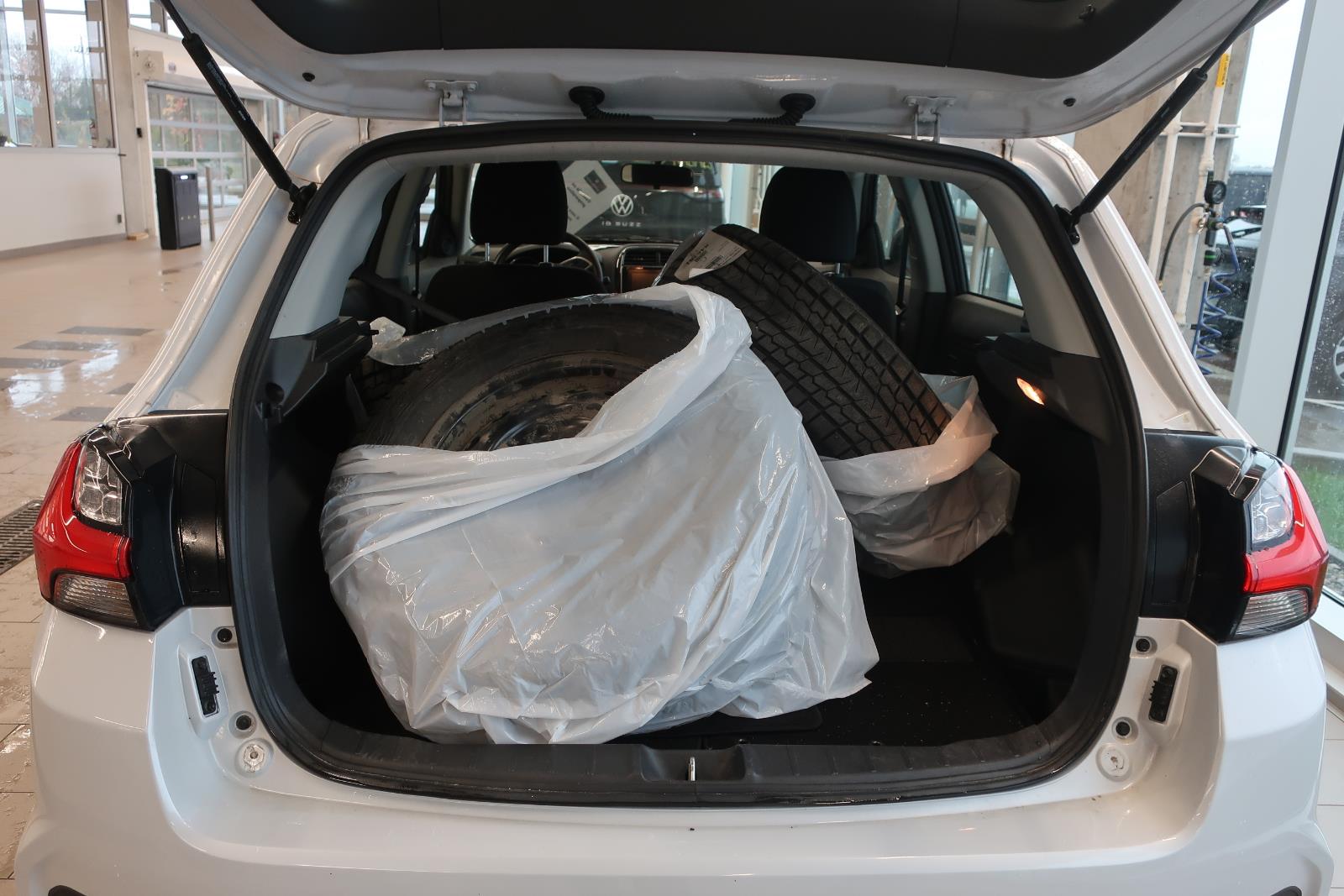 mitsubishi RVR 2023 - 8