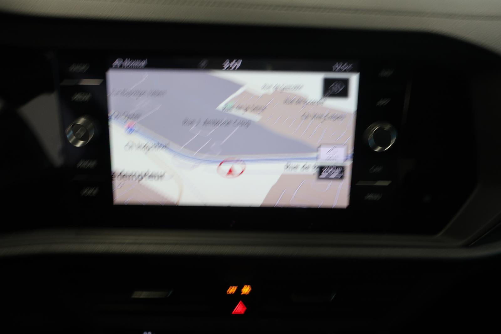 volkswagen Jetta 2020 - 14