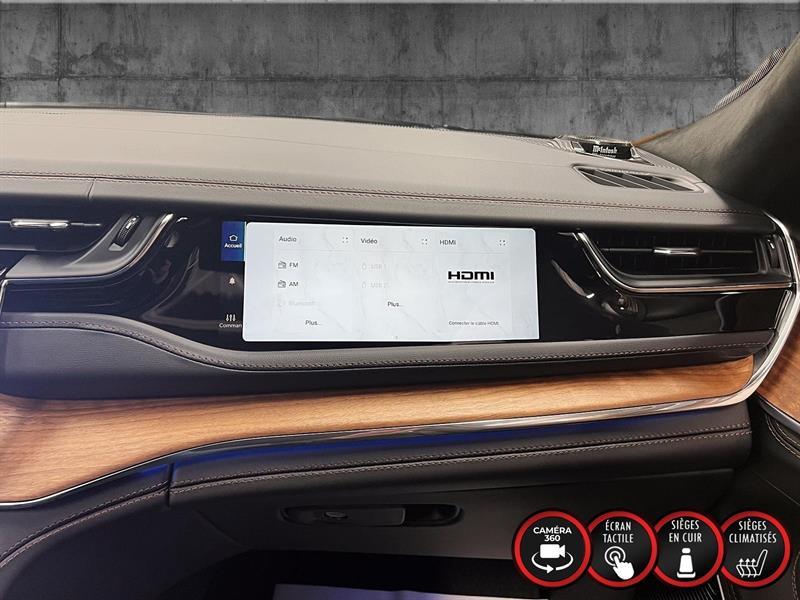 2025 Jeep Grand Cherokee - Image 16