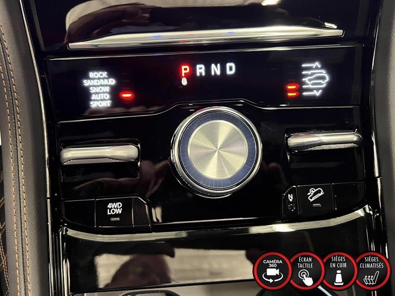 2025 Jeep Grand Cherokee - Image 18
