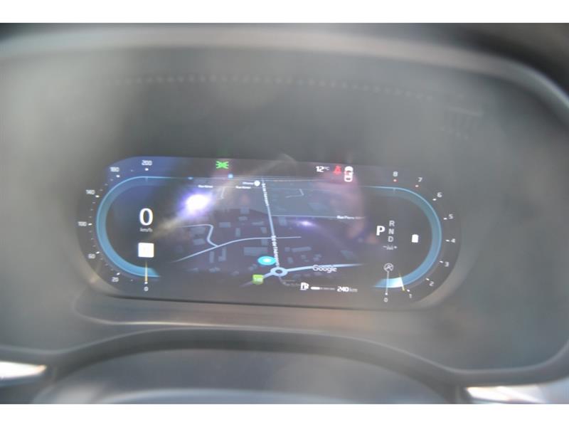 2023 Volvo XC60 - Image 15