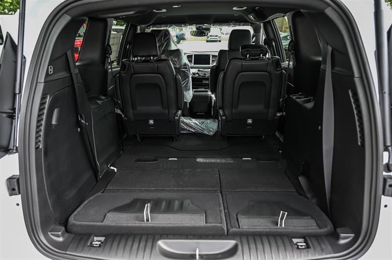 chrysler Grand Caravan 2025 - 10