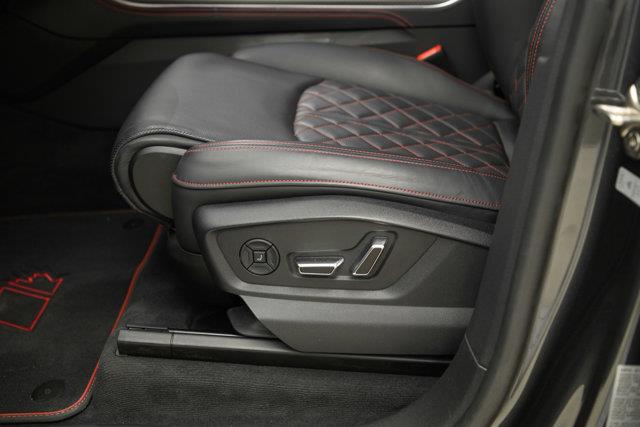 audi SQ8 2025 - 13