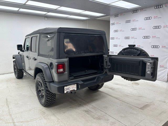 jeep Wrangler 2023 - 11