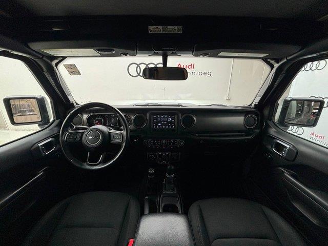 jeep Wrangler 2023 - 12