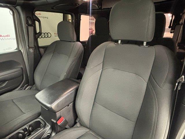 jeep Wrangler 2023 - 14