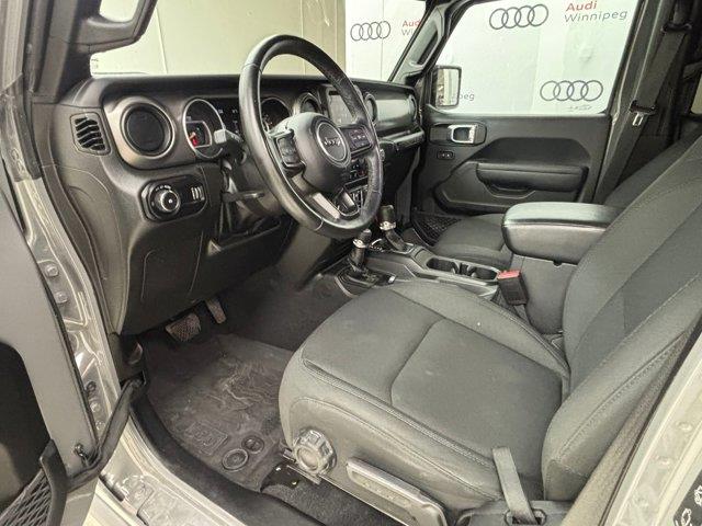 jeep Wrangler 2023 - 16