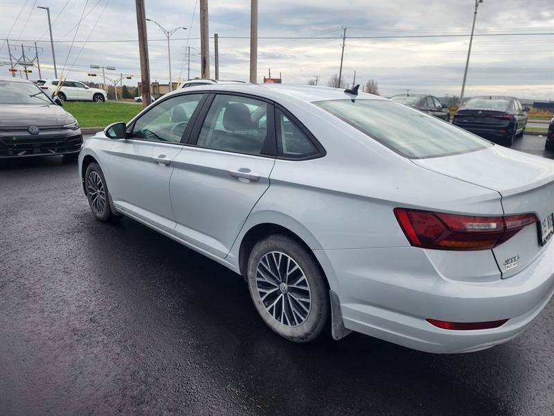 volkswagen Jetta 2019 - 3