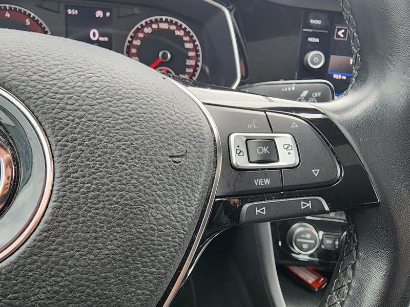 volkswagen Jetta 2019 - 10