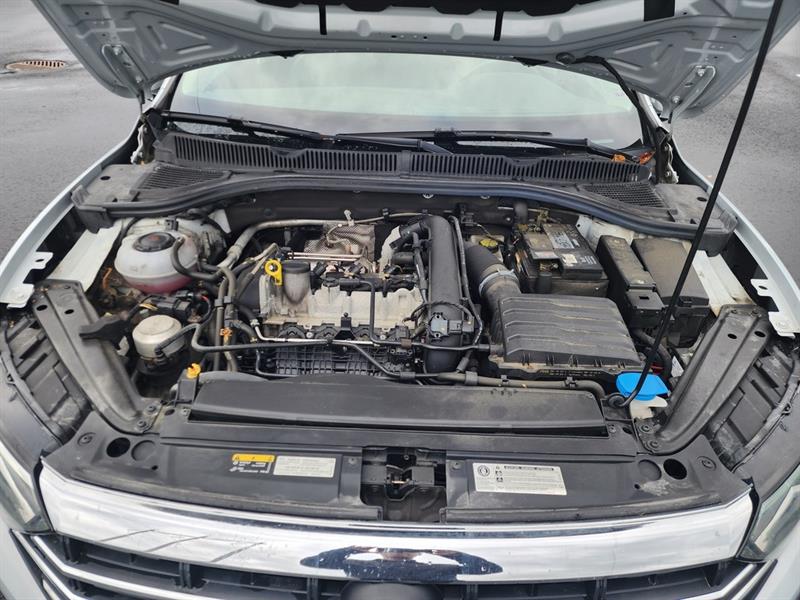 volkswagen Jetta 2019 - 16