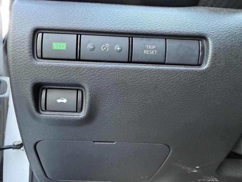 nissan Sentra 2020 - 10