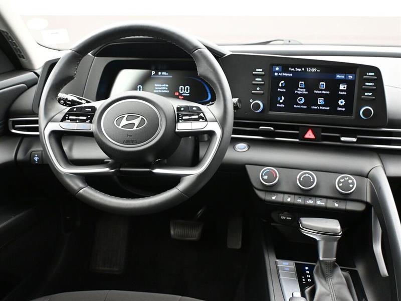 hyundai Elantra 2024 - 17