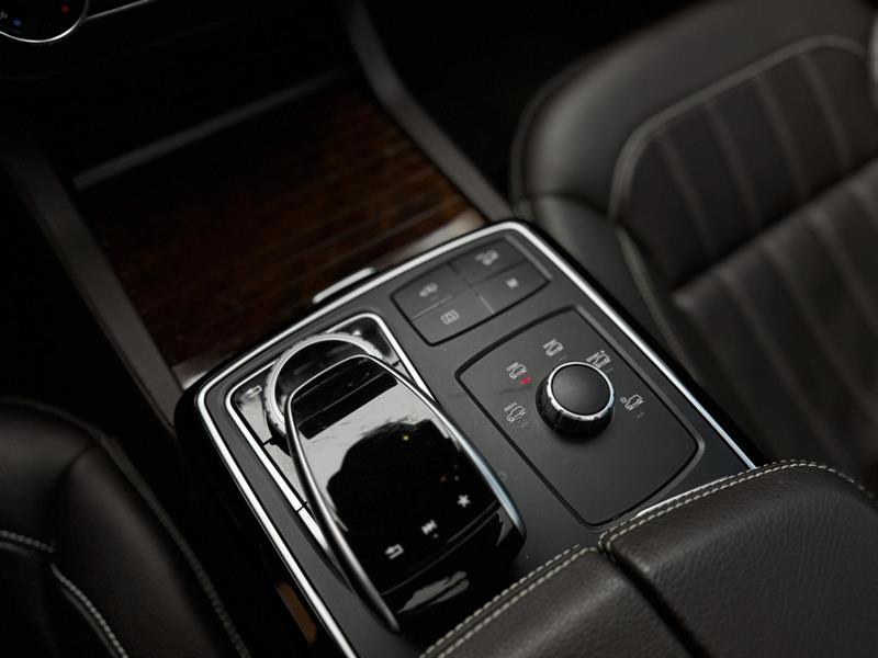 mercedes-benz GLE-Class 2018 - 21