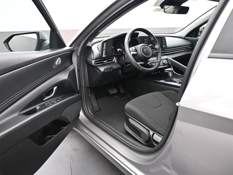 hyundai Elantra 2023 - 11