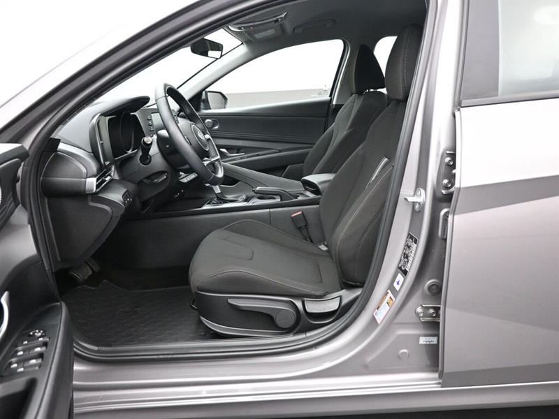 hyundai Elantra 2023 - 12