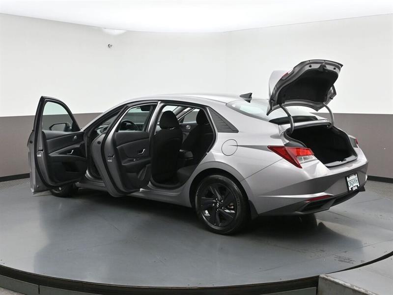 hyundai Elantra 2023 - 50