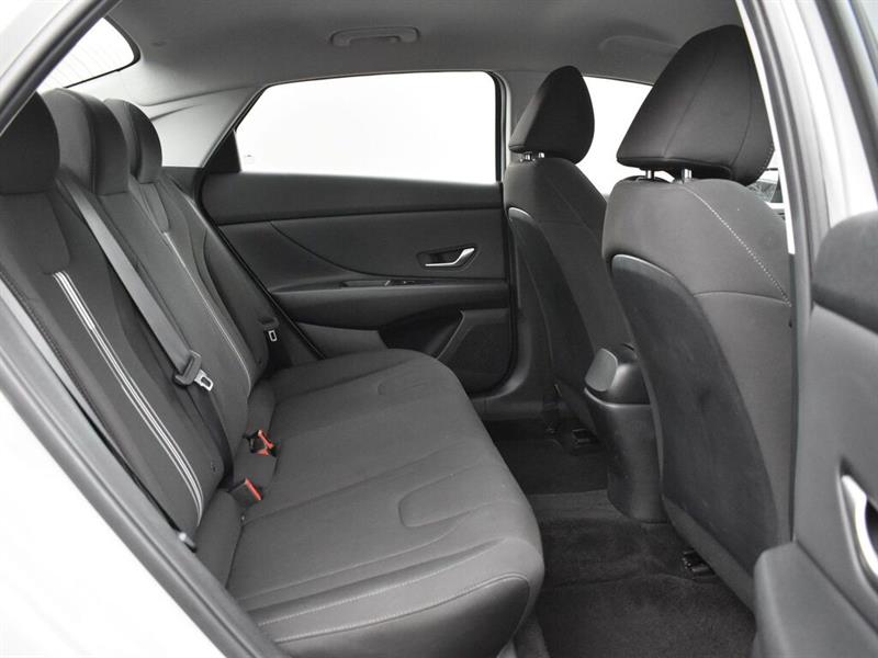 hyundai Elantra 2023 - 19