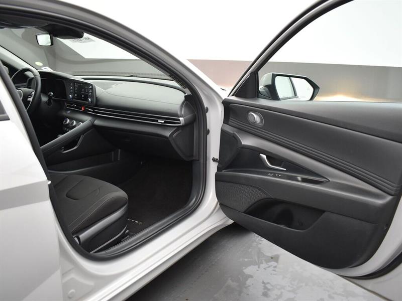 hyundai Elantra 2023 - 21