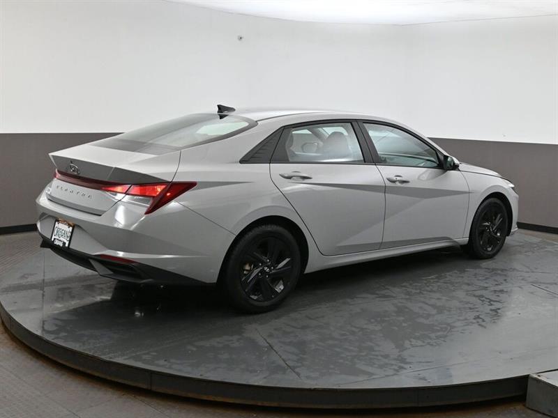 hyundai Elantra 2023 - 27