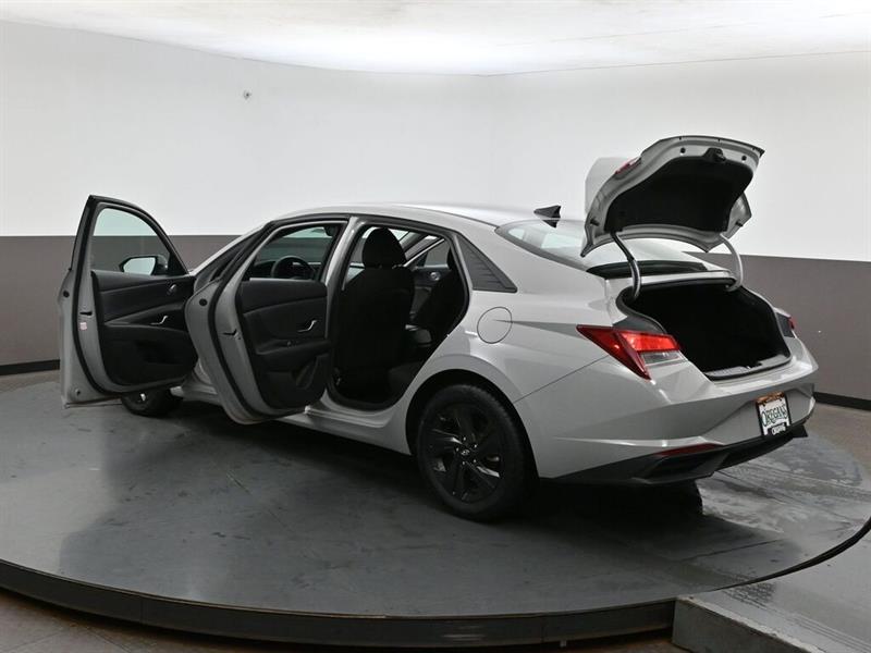 hyundai Elantra 2023 - 50