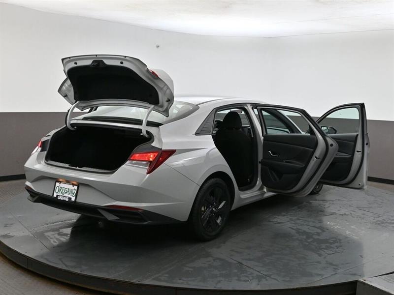 hyundai Elantra 2023 - 52