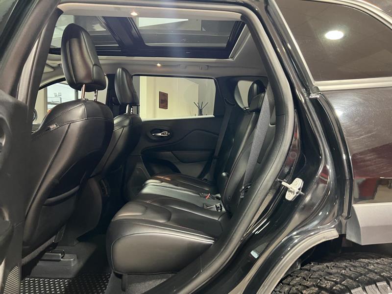 jeep Cherokee 2019 - 14