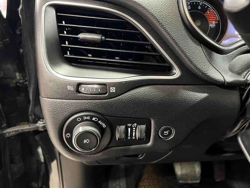 jeep Cherokee 2019 - 18