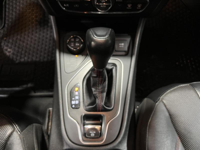 jeep Cherokee 2019 - 31