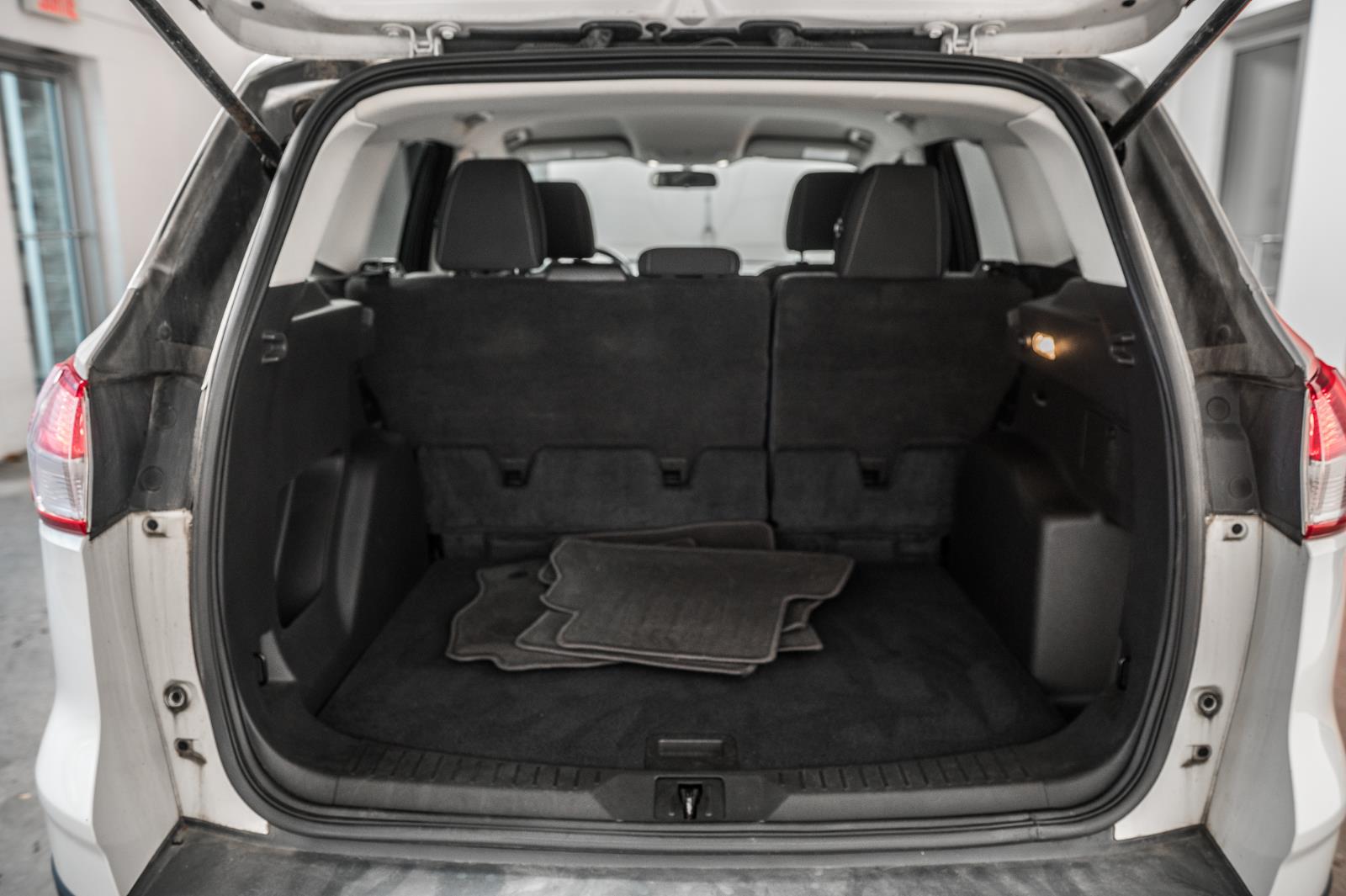 ford Escape 2015 - 11