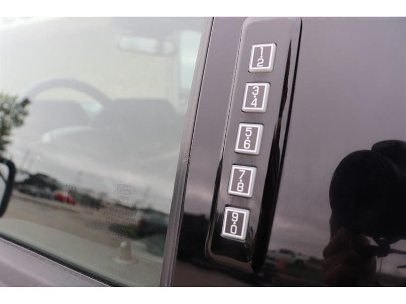 ford F-150 2023 - 25